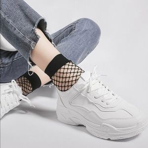 Chunky white runners